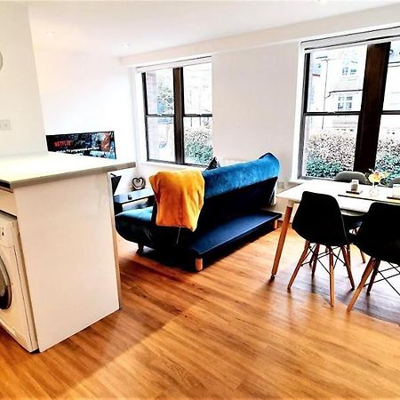 Cliftonville Heights - 2 Bed Home Away From Home Northampton Eksteriør billede