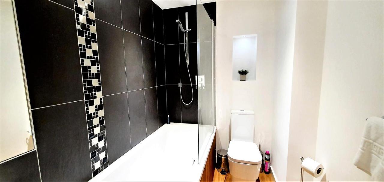 Cliftonville Heights - 2 Bed Home Away From Home Northampton Eksteriør billede